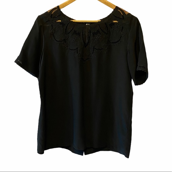 Tops - 100% Silk Black Embroidered Button Up Back Top 38